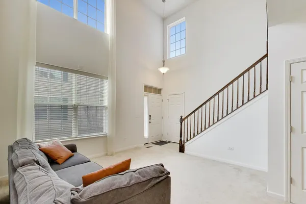 $265,000 | 3900 Pratt Street, Unit 4, Plano, IL 60545