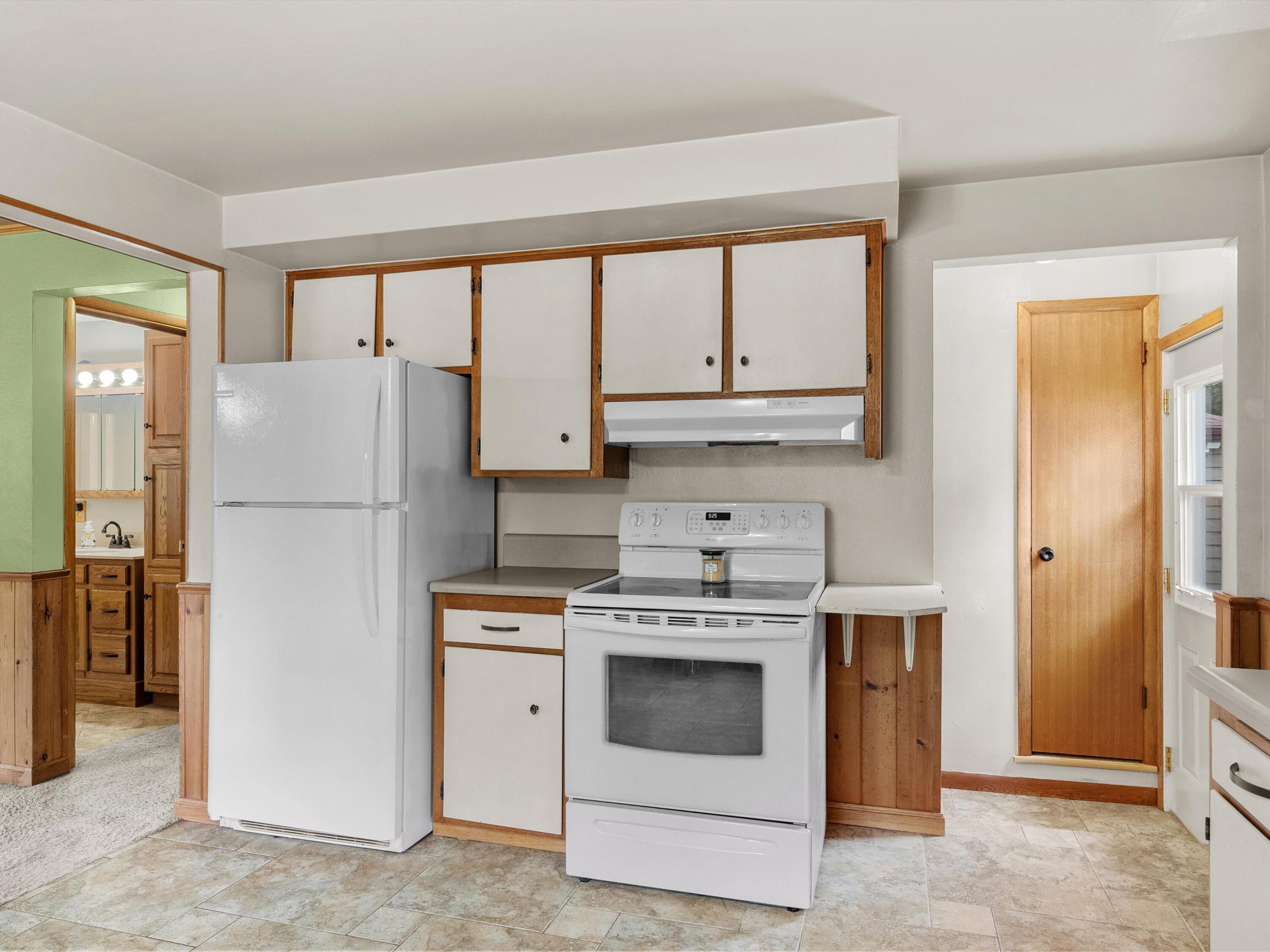 2117 32nd Street Two Rivers, WI 54241 - Photo 15 of 31 15-DSC00387