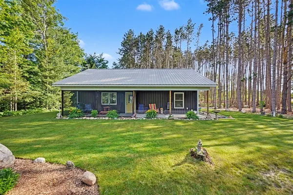 $300,000 | 22032 Pine Valley Drive, Tustin, MI 49688
