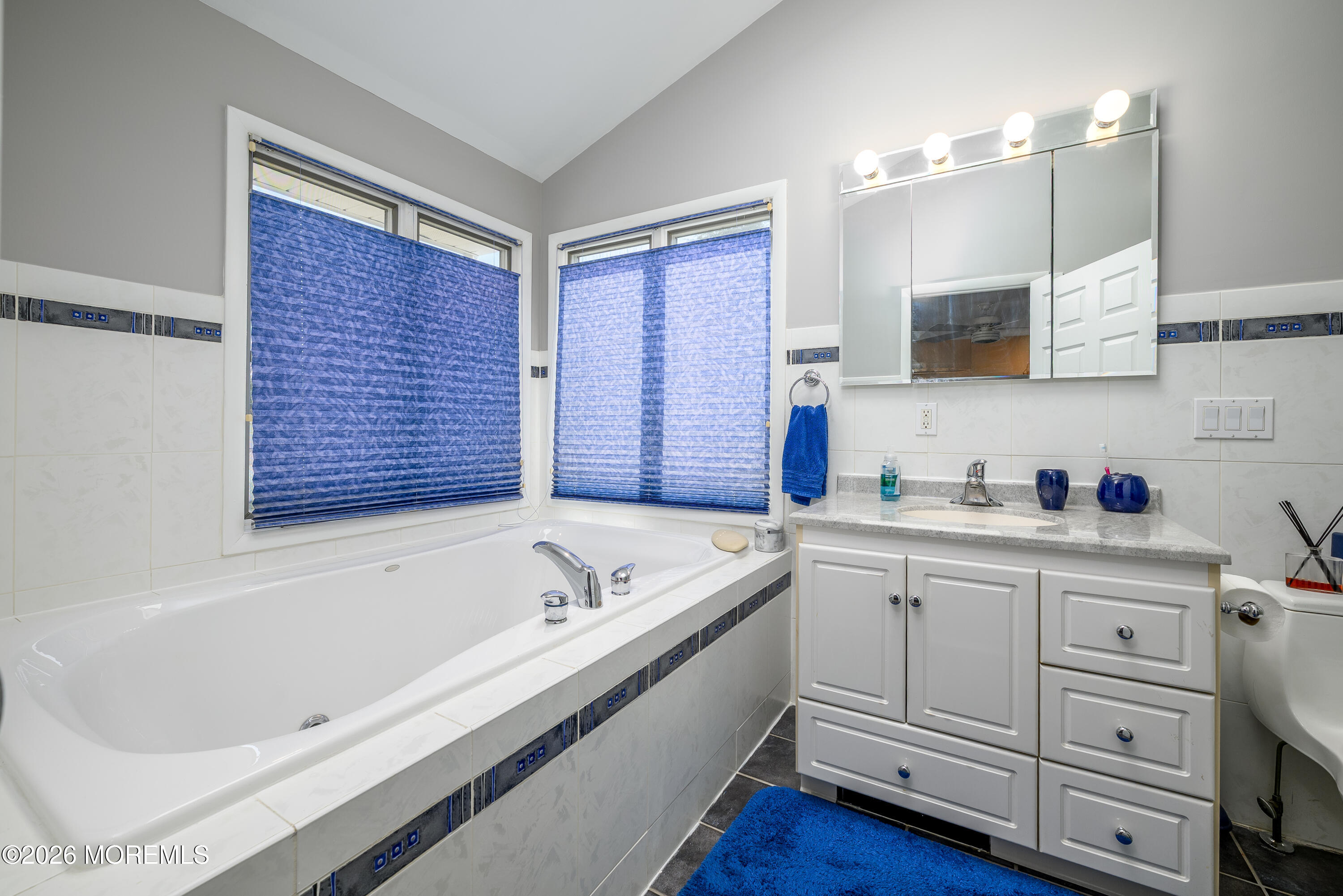 43 Westbrook Road Howell, NJ 07731 - Photo 18 of 43 43 Westbrook Rd-31