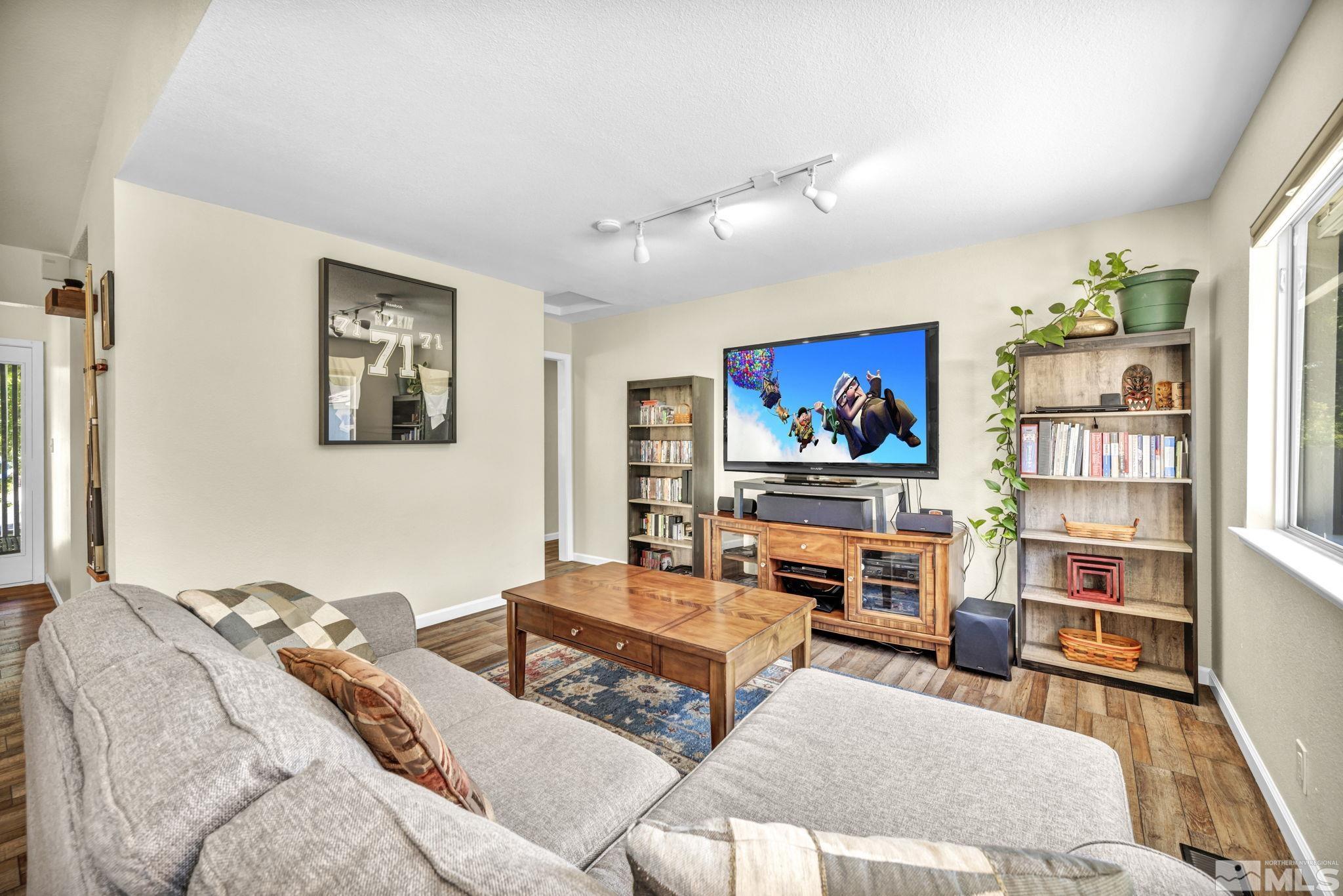 1725 Peavine Road Reno, NV 89503 - Photo 14 of 31 Photo 14