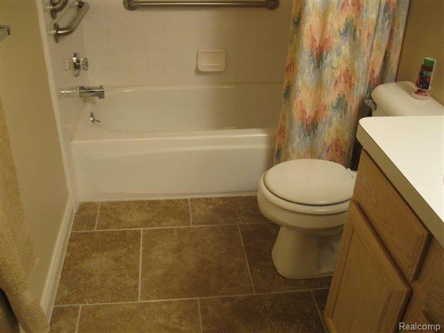 54641 Shelby Road Utica, MI 48316 - Photo 16 of 19 17.JPG