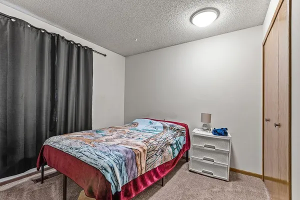 $169,900 | 971 Heritage Court East, Unit 204, Vadnais Heights, MN 55127