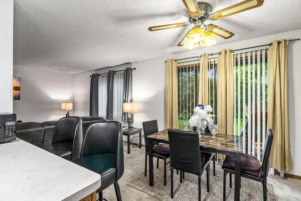 $169,900 | 971 Heritage Court East, Unit 204, Vadnais Heights, MN 55127