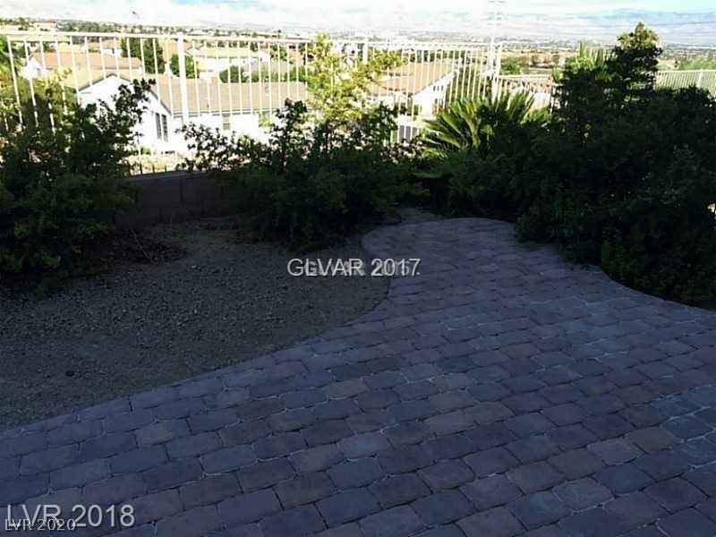 2491 Kaymin Ridge Road Henderson, NV 89052 - Photo 23 of 46