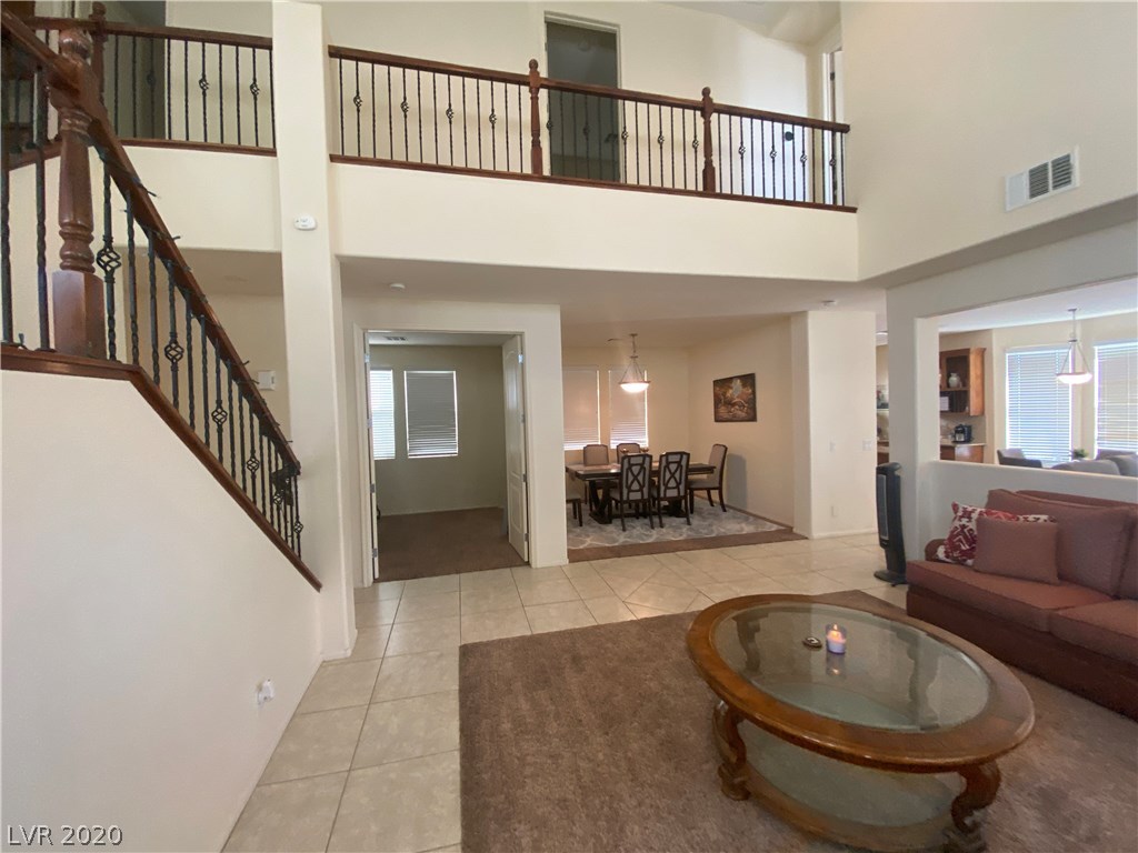 2491 Kaymin Ridge Road Henderson, NV 89052 - Photo 7 of 46