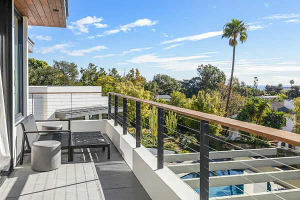 $999,000 | 1131 Las Alturas Road, Unit B, Santa Barbara, CA 93103