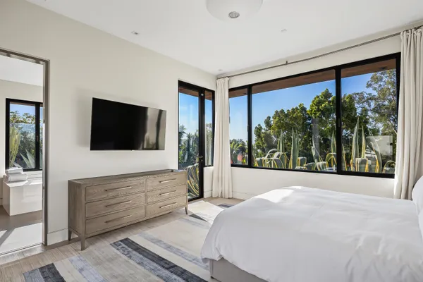 $999,000 | 1131 Las Alturas Road, Unit B, Santa Barbara, CA 93103