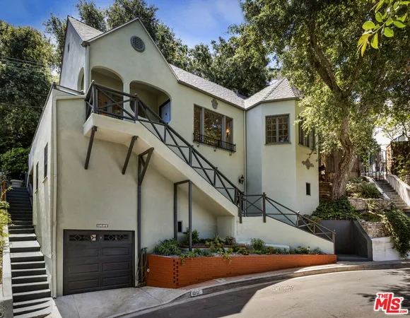 $1,358,000 | 1012 Marion Drive, Glendale, CA 91205