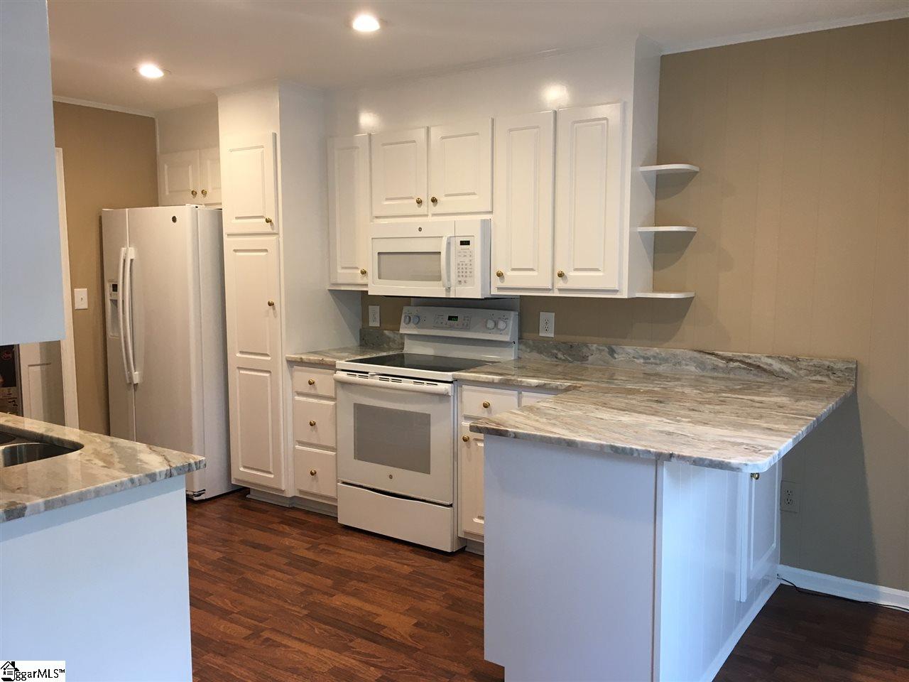 803 Edwards Road, Unit 15 Greenville, SC 29615 - Photo 11 of 32 Gallery Image 11