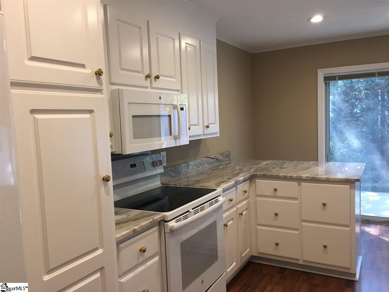 803 Edwards Road, Unit 15 Greenville, SC 29615 - Photo 9 of 32 Gallery Image 9