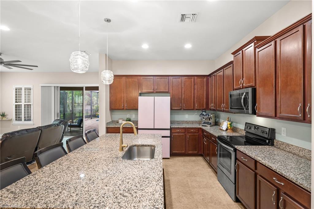 3624 Pilot Circle Naples, FL 34120 - Photo 3 of 50