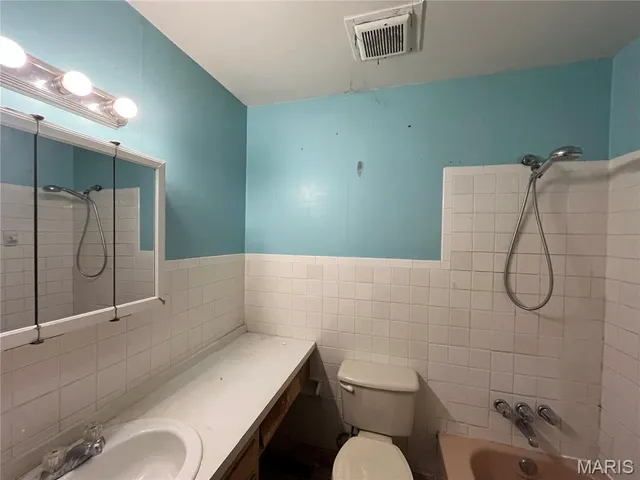 $105,000 | 225 Sadonia Avenue, Hazelwood, MO 63135