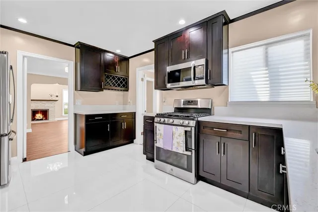 $1,195,000 | 423 South Poinsettia Avenue, Compton, CA 90221