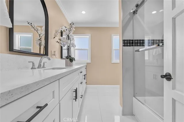 $1,195,000 | 423 South Poinsettia Avenue, Compton, CA 90221