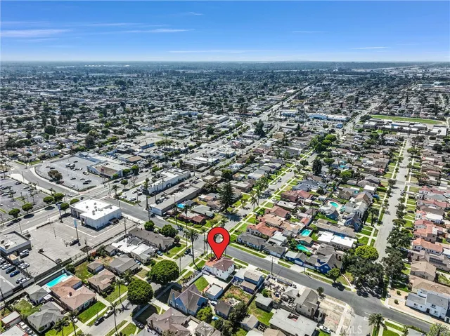 $1,195,000 | 423 South Poinsettia Avenue, Compton, CA 90221
