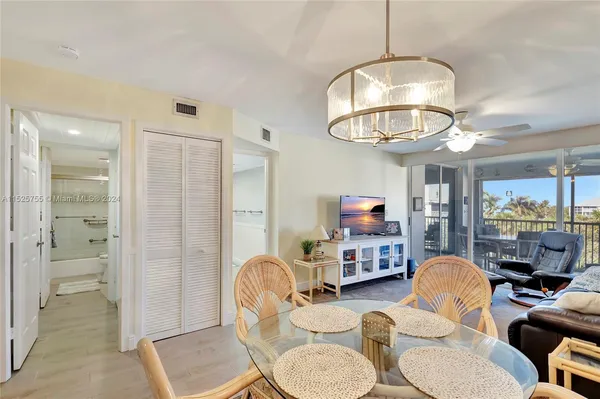 $5,000 | 353 Highway 1, Unit D409, Jupiter, FL 33477