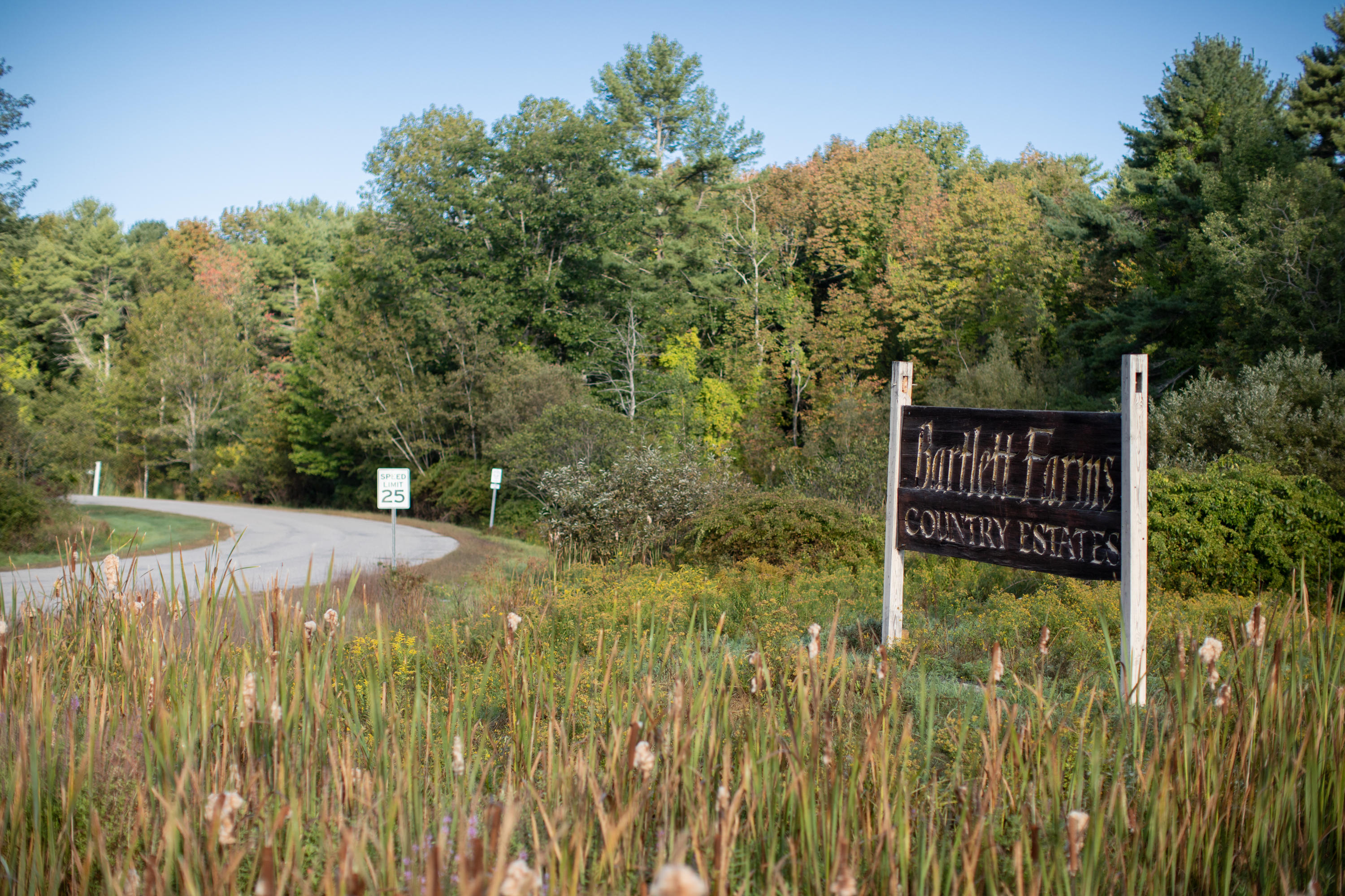 11 Elizabeth Lane Kittery Point, ME 03905 - Photo 3 of 15 13 Elizabeth Lane