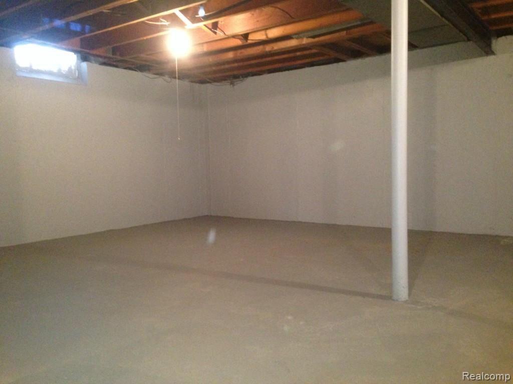 6039 Beech Daly Road Taylor, MI 48180 - Photo 14 of 20 Full Basement