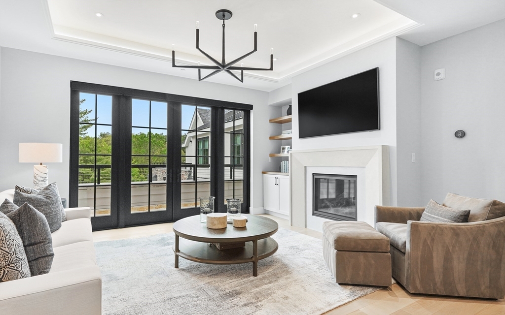 148 Weston Road, Unit 304 Wellesley, MA 02482 - Photo 2 of 33