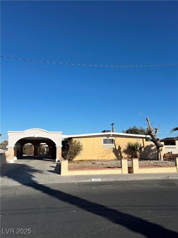 $340,000 | 4804 Sacks Drive, Las Vegas, NV 89122