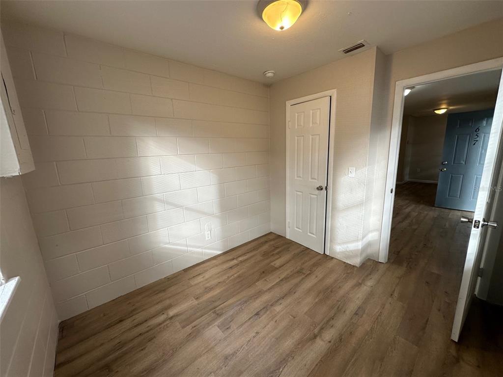657 Northeast Waldo Road Gainesville, FL 32641 - Photo 4 of 20