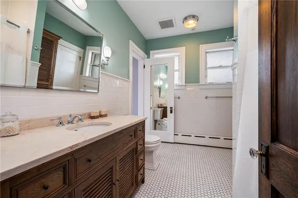 $1,385,000 | 5705 Bartlett Street, Pittsburgh, PA 15217