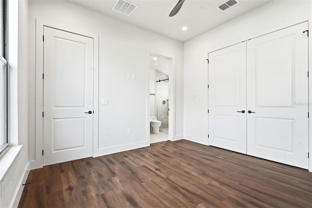 1615 Cole Road Orlando, FL 32803 - Photo 23 of 31 a view of an empty room