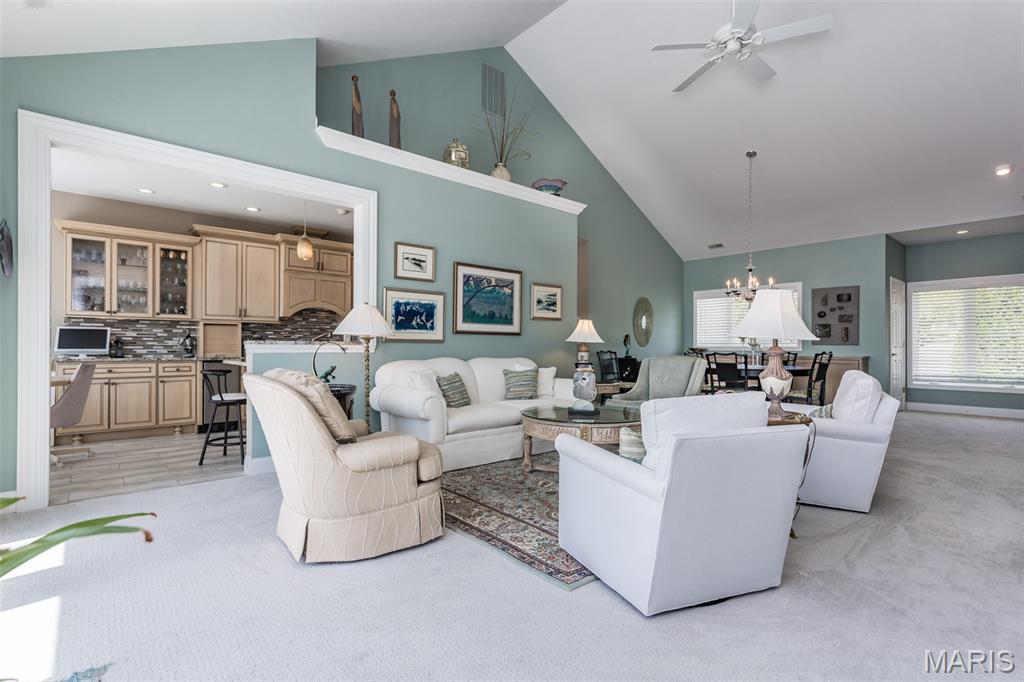 805 Wind Rivers Drive, Unit B Grafton, IL 62037 - Photo 13 of 59