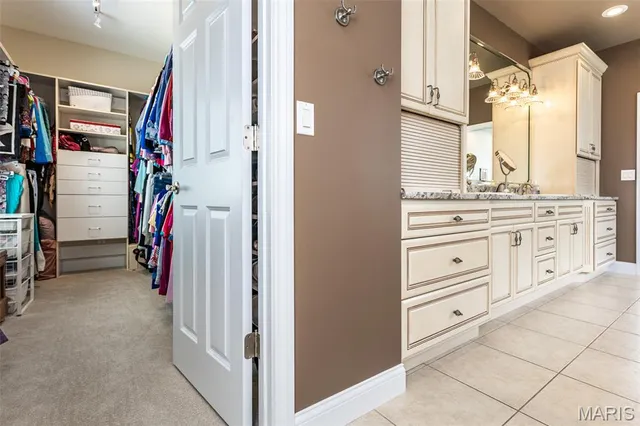 $490,000 | 805 Wind Rivers Drive, Unit B, Grafton, IL 62037