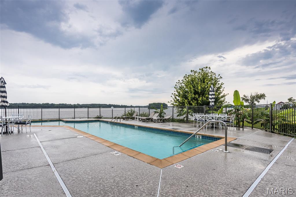 805 Wind Rivers Drive, Unit B Grafton, IL 62037 - Photo 39 of 59