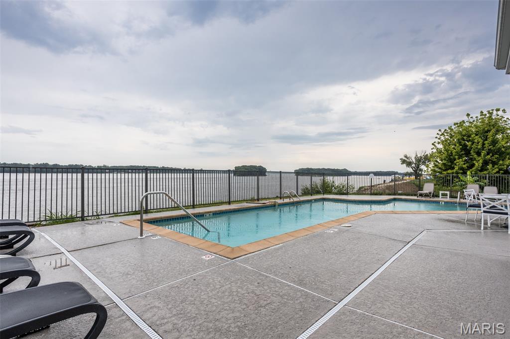 805 Wind Rivers Drive, Unit B Grafton, IL 62037 - Photo 40 of 59