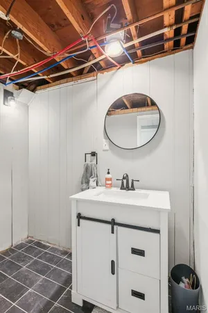 $220,000 | 14 Lantern Lane, Lake St. Louis, MO 63367