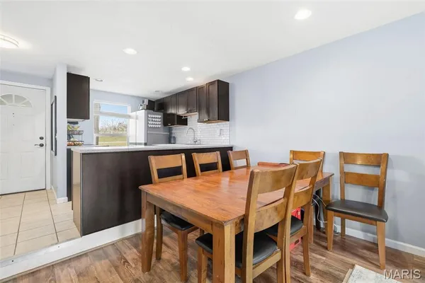 $220,000 | 14 Lantern Lane, Lake St. Louis, MO 63367