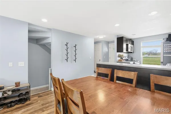 $220,000 | 14 Lantern Lane, Lake St. Louis, MO 63367