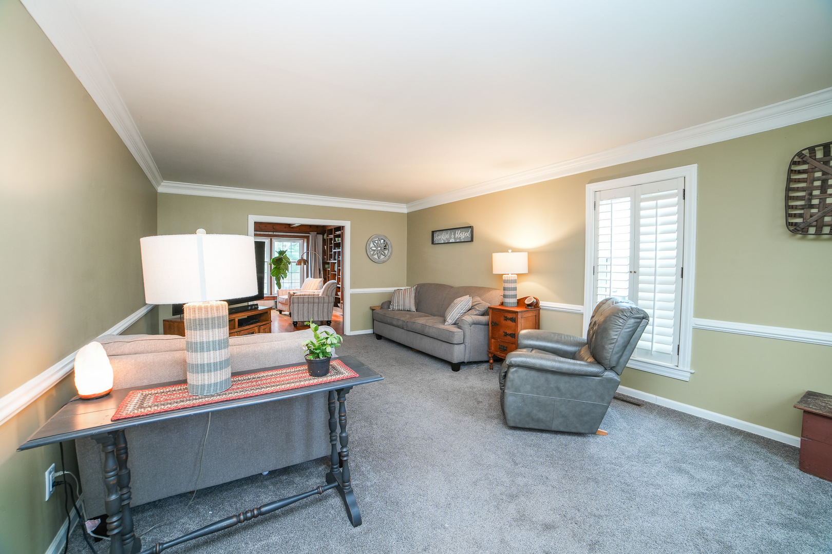 720 Periwinkle Turn Bourbonnais, IL 60914 - Photo 4 of 42 a living room with furniture and a window
