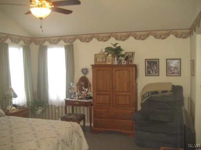 1210 Old Gate Road Northampton, PA 18067 - Photo 9 of 44 Gallery Image 9
