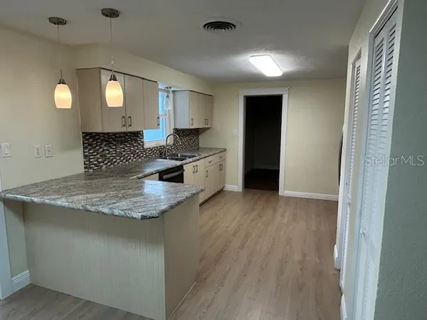 $2,300 | 795 Biro Drive, Port Orange, FL 32129