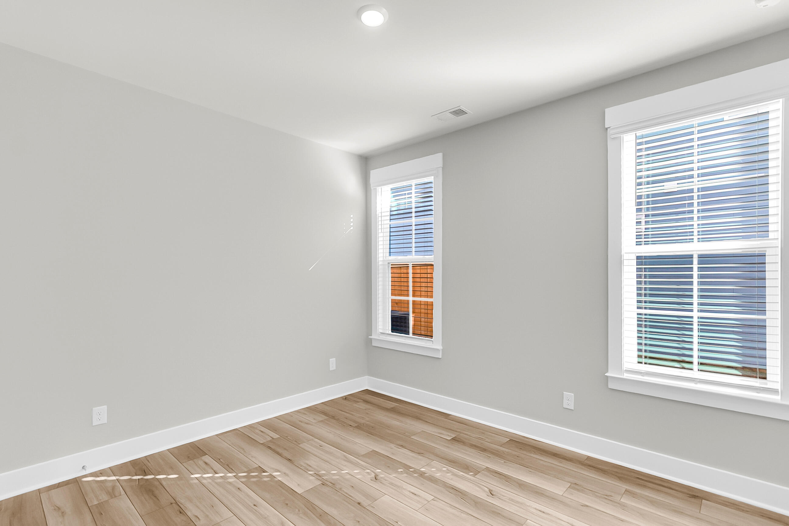 183 Grange Circle Summerville, SC 29486 - Photo 25 of 43 FMWeb37