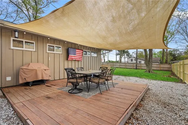 $295,000 | 11905 West 91st Terrace, Lenexa, KS 66215