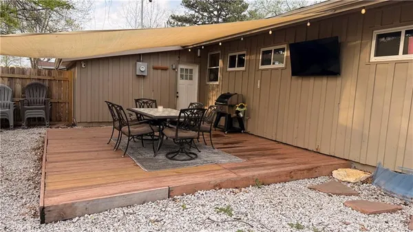 $299,500 | 11905 West 91st Terrace, Lenexa, KS 66215