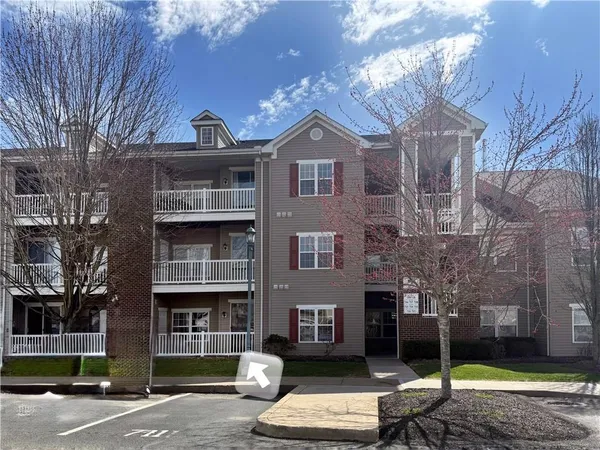 $219,900 | 715 Stockton Ridge, Cranberry Township, PA 16066
