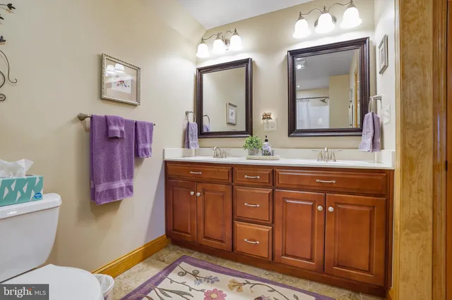 $750,000 | 239 Abishire Way, Chambersburg, PA 17201