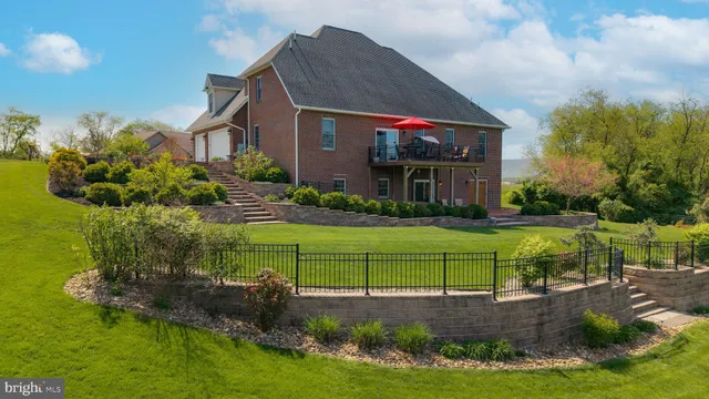 $750,000 | 239 Abishire Way, Chambersburg, PA 17201