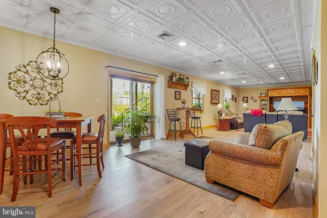 $750,000 | 239 Abishire Way, Chambersburg, PA 17201