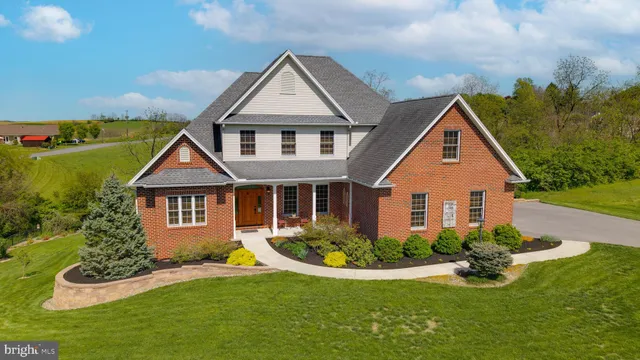 $750,000 | 239 Abishire Way, Chambersburg, PA 17201