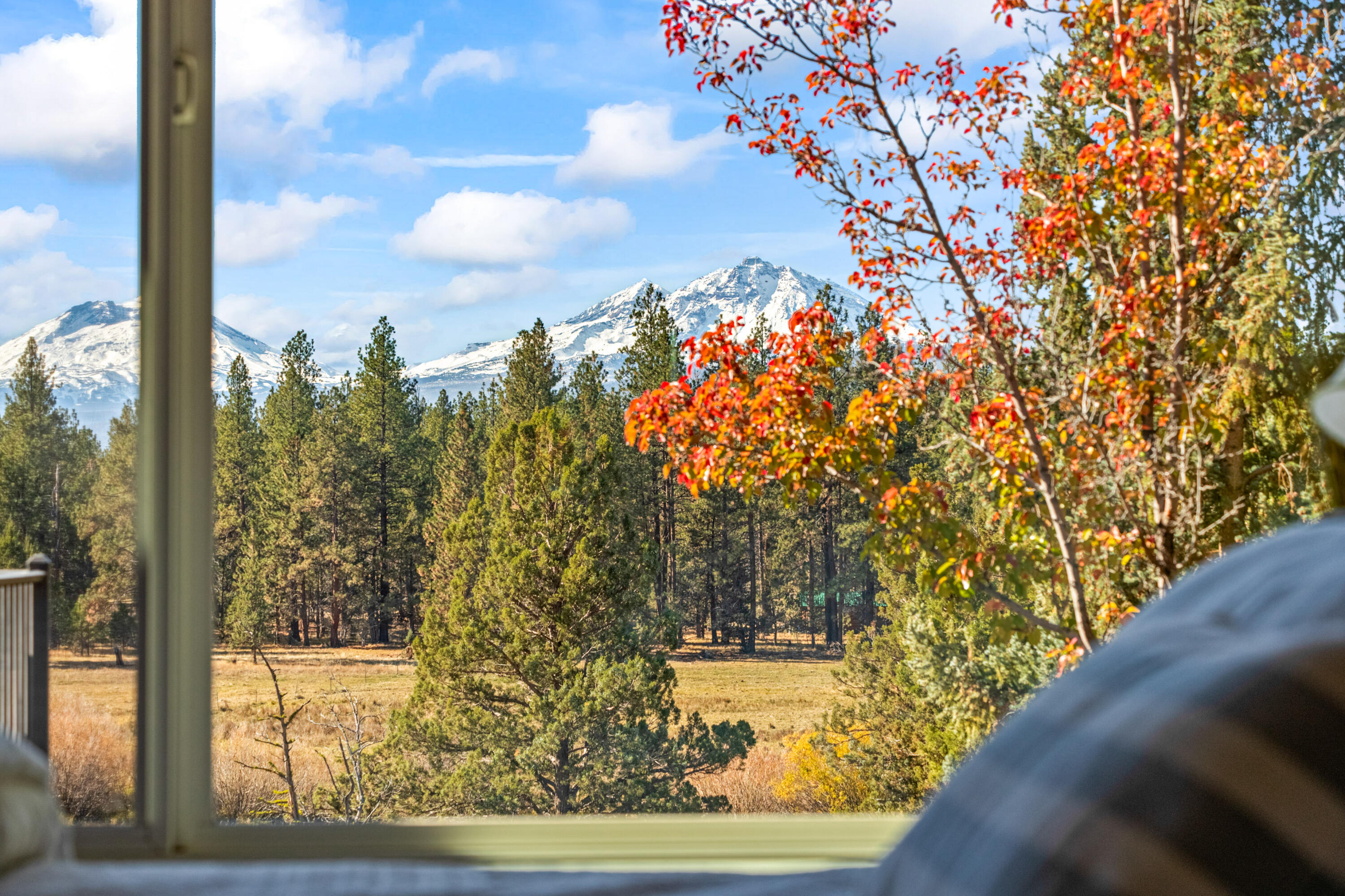 69485 Deer Ridge Road Sisters, OR 97759 - Photo 28 of 94