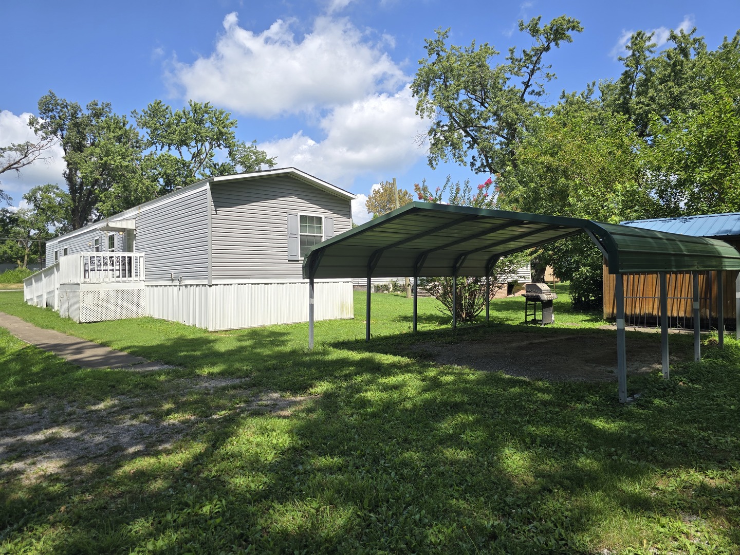 1500 Reed Street Eldorado, IL 62930 - Photo 3 of 21