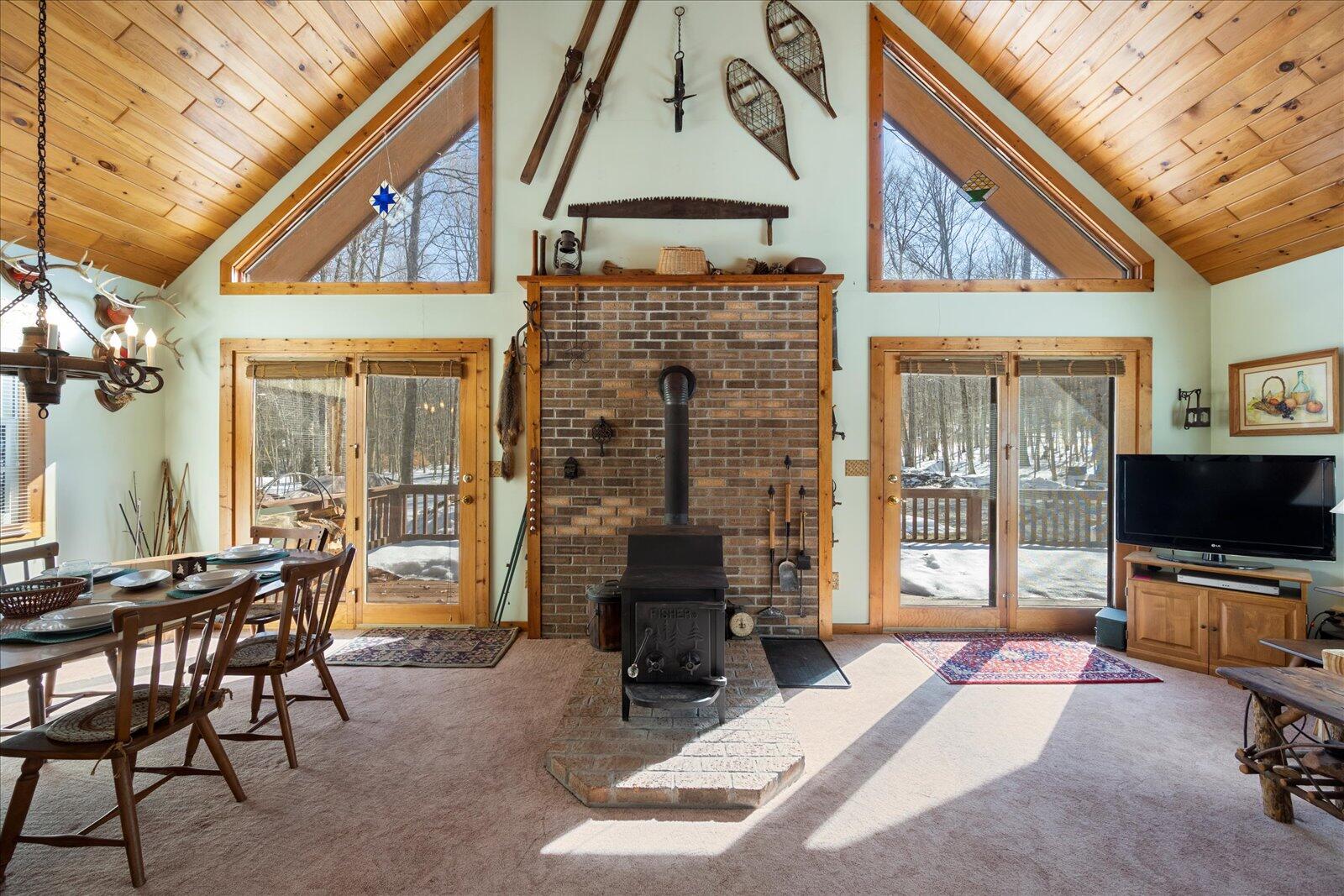 114 Limekiln Lake Road Inlet, NY 13360 - Photo 10 of 30 Gallery Image 10