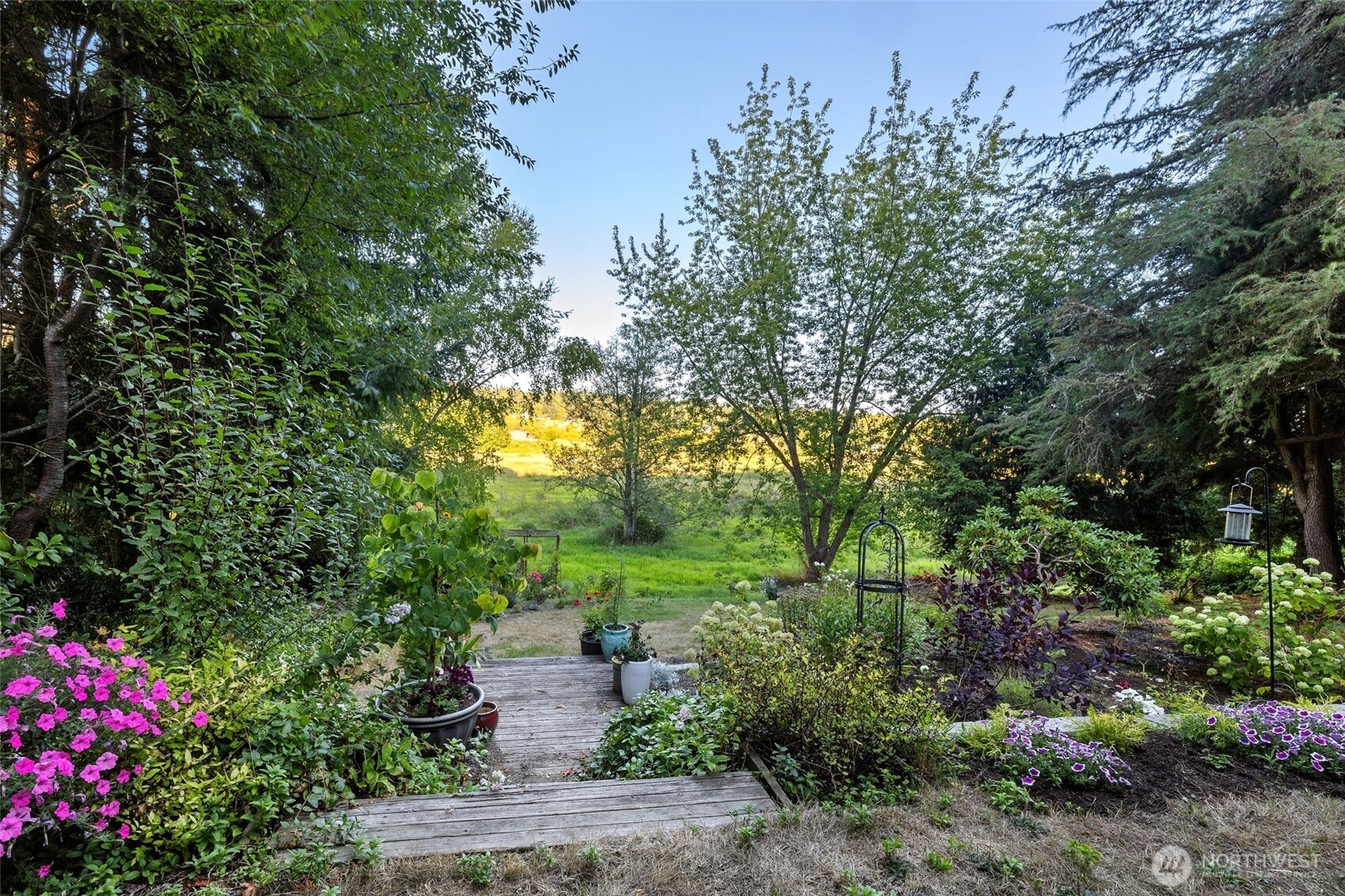 7119 Maxwelton Road Clinton, WA 98236 - Photo 29 of 37